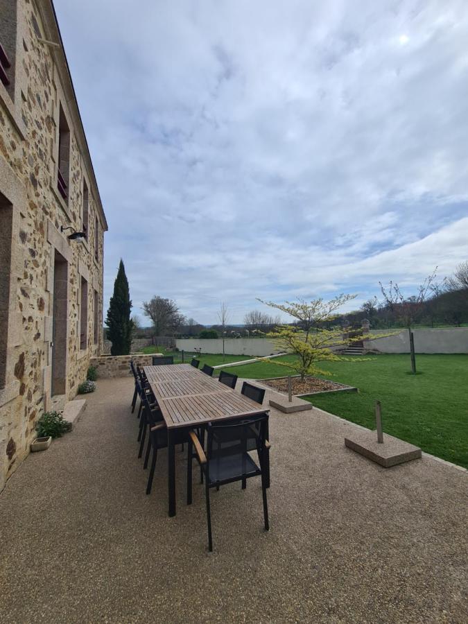 Gite La Dortiere S'Amuse, Magnifique Maison De Maitre 12Min Du Puy Du Fo Villa Sevremont Luaran gambar